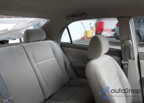 2004 Toyota Corolla Ce/Le/S из США, поврежденный, VIN 2T1BR32E64C275702